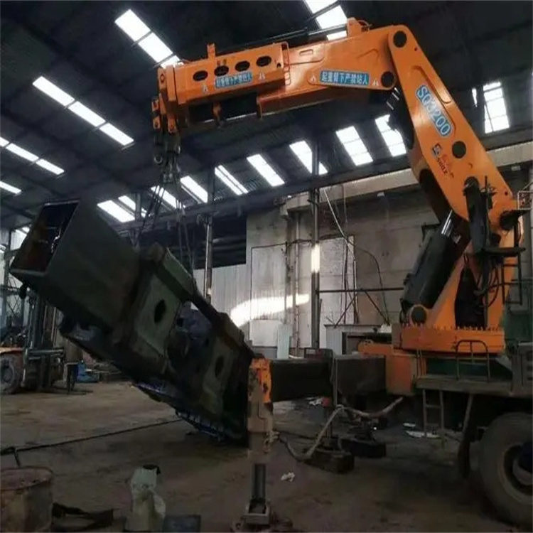 港口镇折臂吊出租怎么收费