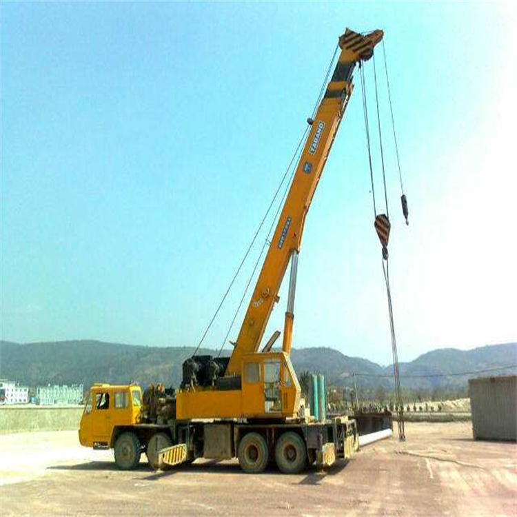 港口镇小型吊车出租价格是多少